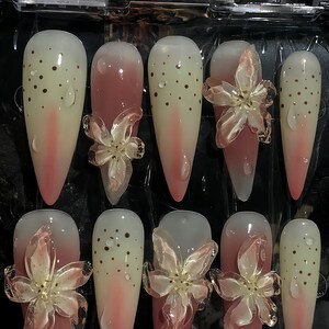 Wedding nails gift,Flower Nails hand painted nail,custom press on nails,3D Nails,Gel Nails,Acrylic Nails  ,Fake nails,Nail Art,Floral Nails