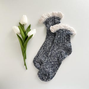Cotton Blend Ankle Socks With Crochet Trim, Blue