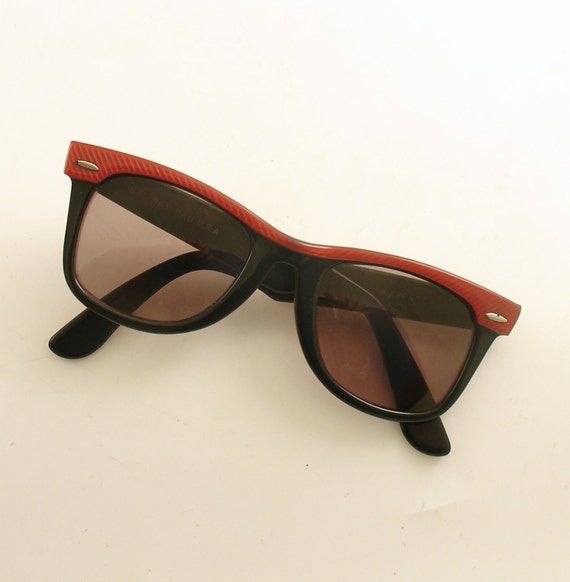 Vintage Sunglasses Ray Ban Wayfarers SOLD AS IS - image 3