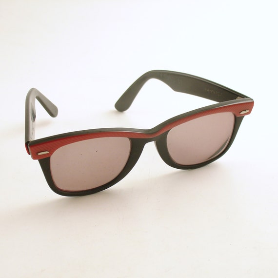 Vintage Sunglasses Ray Ban Wayfarers SOLD AS IS - image 1