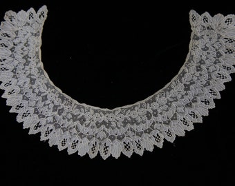 Antique Point de Gaze lace collar 1800s handmade
