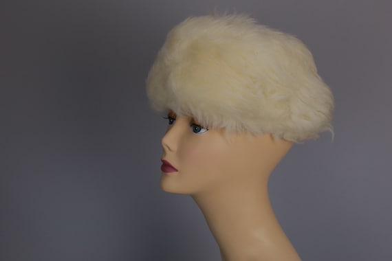 Vintage 60s 70s white Shearling fur hat Cossack b… - image 1