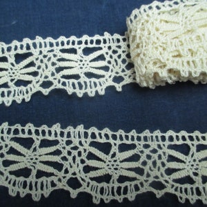 Antique crochet Lace Trim narrow cotton