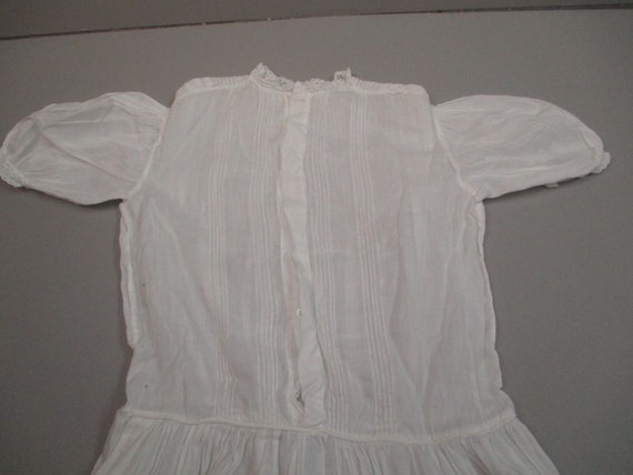 Girl Victorian dress white cotton embroidered 19t… - image 2
