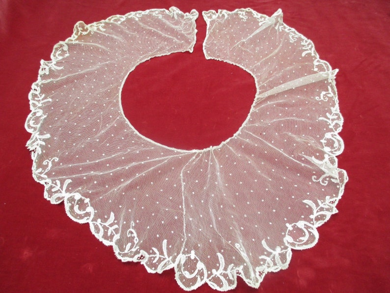 Antique Brussels Lace Fichu Collar