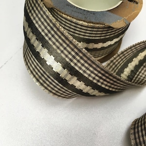 Vintage 30er Jahre braun kariertes Viskose-Band mit Stickerei 4cm Breite