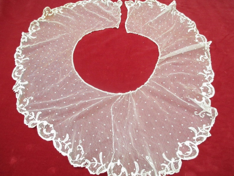 Antique Brussels Lace Fichu Collar