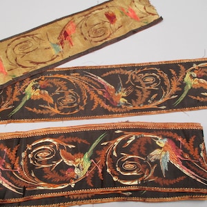 Bestickter Seidenbesatz Paradiesvogel Motiv 4 Stk