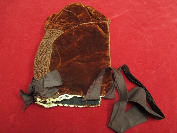 Antique Victorian Skating hat winter bonnet