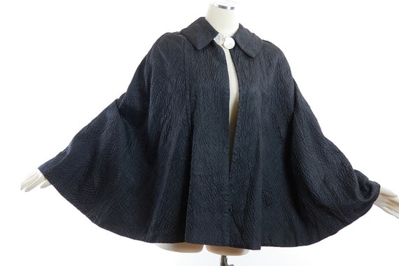 Vintage 40s black cape quilted evening wrap caple