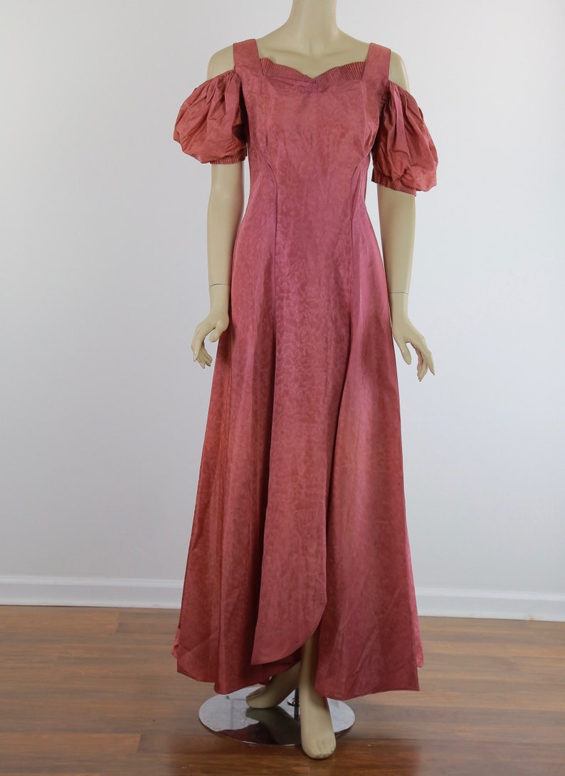 Vintage 40s mauve pink open shoulder evening dress image 2