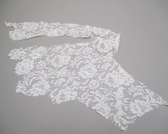 Antique Victorian cotton Lace remnant