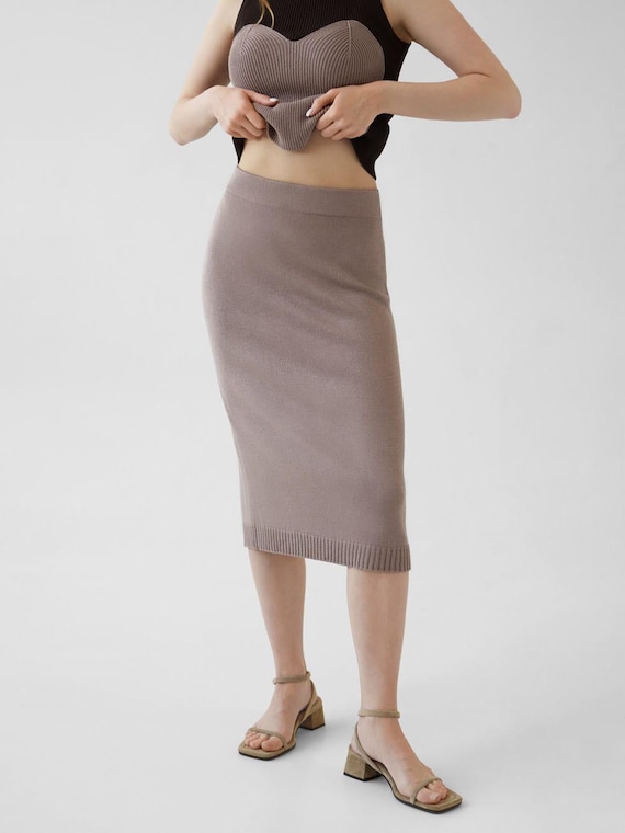 Mocha Viscose Pencil Skirt, Ribbed Knit Midi Skirt With Slit