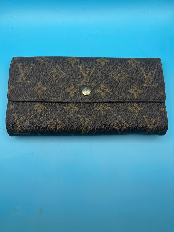 authentic Louis Vuitton Sarah wallet