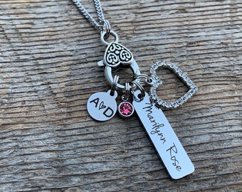 Personalized necklace, Mom gift, mom necklace, charm necklace, women jewelry, gifts for her, children name necklace pave