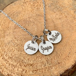 Name necklace, Simple Initial Necklace, Personalized necklace, Gifts for Her, Tiny Coin Necklace, Gifts for Mom, Dainty Initial Necklace