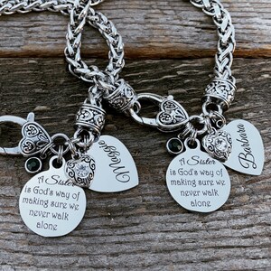 Sister gift, sister birthday gift, gift for her, personalized gift, Sister bracelet, SISTER jewelry, personalized bracelet, Christmas gift