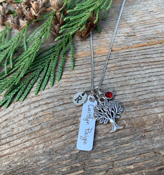 Engraved necklace hotsell mothers day
