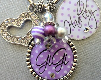 Gigi Keychain, Gifts for Grandma, Personalized gift, birthday gift, Grandmother, Mom, Nana, Grammi,  first mother's day