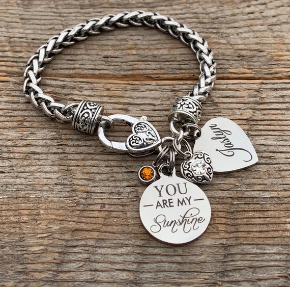 Sister in Christ Pave Heart Charm Bracelet – I Worship the Lord