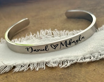 Daughter wedding gift, personalized bracelet, Daughter in law wedding gift, Wedding gift for BRIDE, Daughter in law, PERSONALIZED wedding