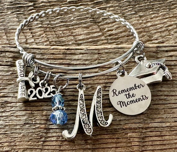 CLASS of 2026 GRADUATION gift, SENIOR 2026, Graduate bracelet, She believed she could, live your dream, Inspirational gifts, back to school