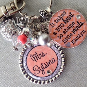 Teacher Gift, PERSONALIZED Keychain, teacher appreciation, inspirational, made a difference, big heart to shape little minds, 画像 2