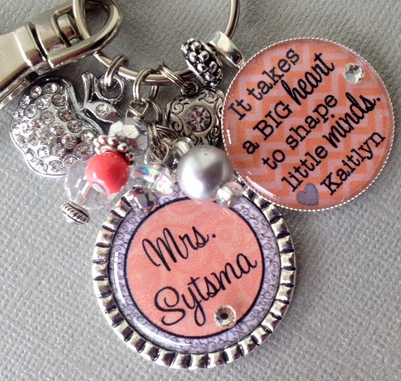 Teacher Gift, PERSONALIZED Keychain, teacher appreciation, inspirational, made a difference, big heart to shape little minds, 画像 2