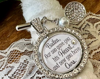 Wedding bouquet pin, Bride gift, Daughter in law wedding gift, wedding bouquet charm, bridal bouquet charm, something blue, bridal shower