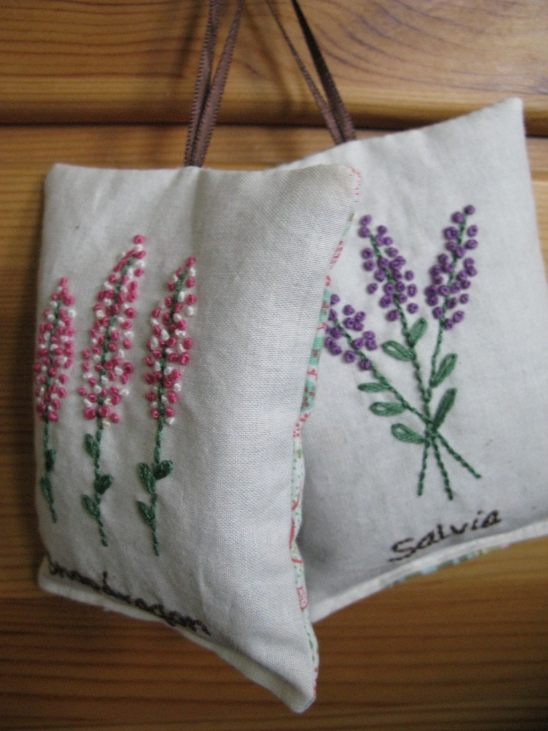 Sachet de lavande main brodé de fleurs personnalisés Etsy