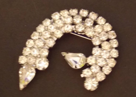 C Curve rhinestone pin brooch pronged - image 3