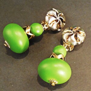 vintage Dangle green clip on earrings 2&quot;