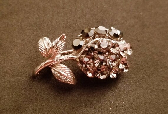 Rhinestone Flower pin Smoke gray /Charcoal silver… - image 2