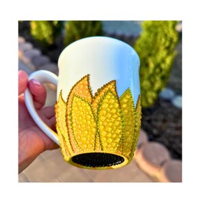 Flower mug. Cup inlay. Mug 13 oz