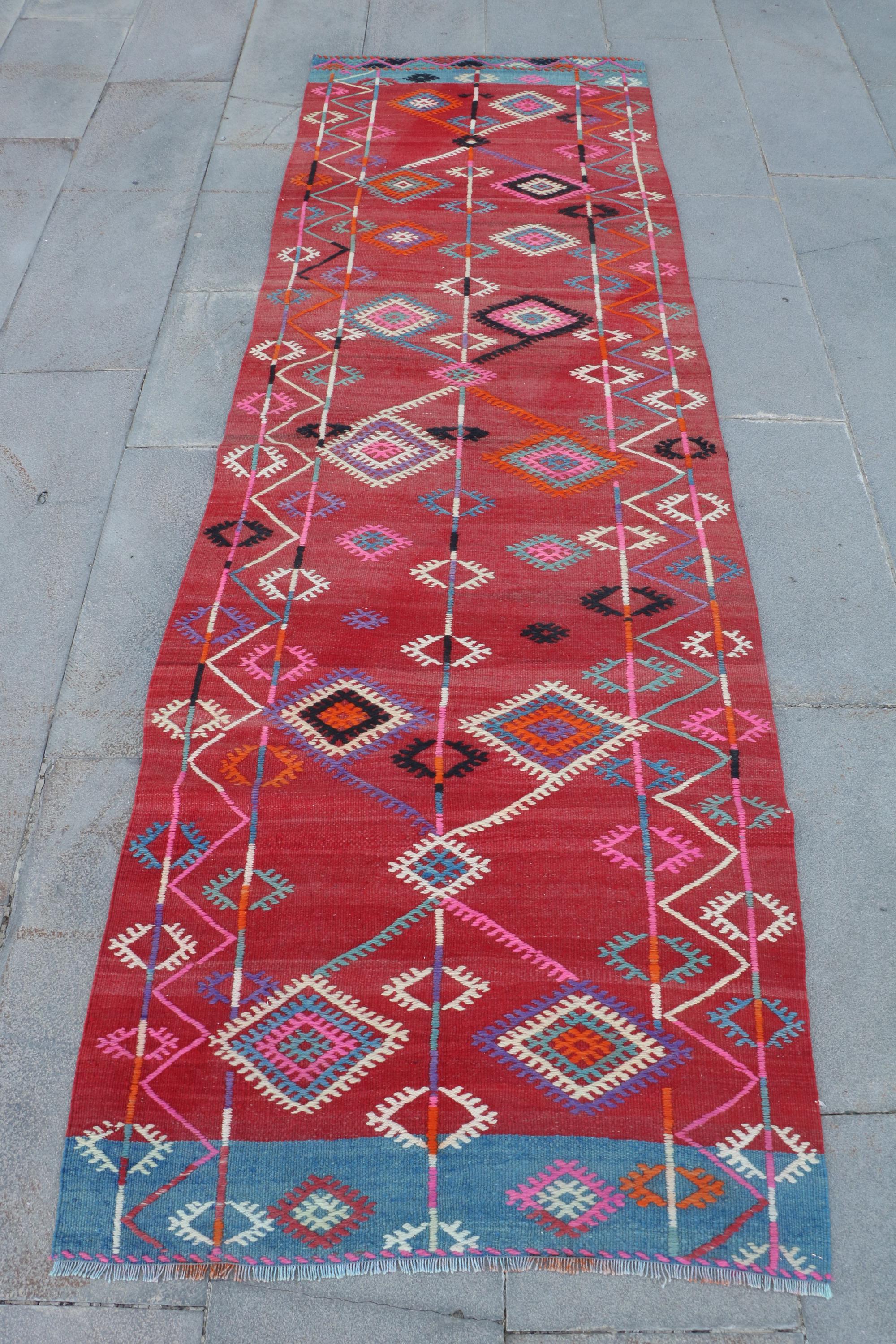 ヴィンテージキリム、ランナーキリム、刺繍トルコキリム