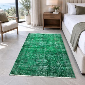 Alfombra turca vintage Oushak, alfombra teñida en verde, 3,6 x 5,1, alfombra decorativa abstracta para dormitorio, recibidor o sala de estar.