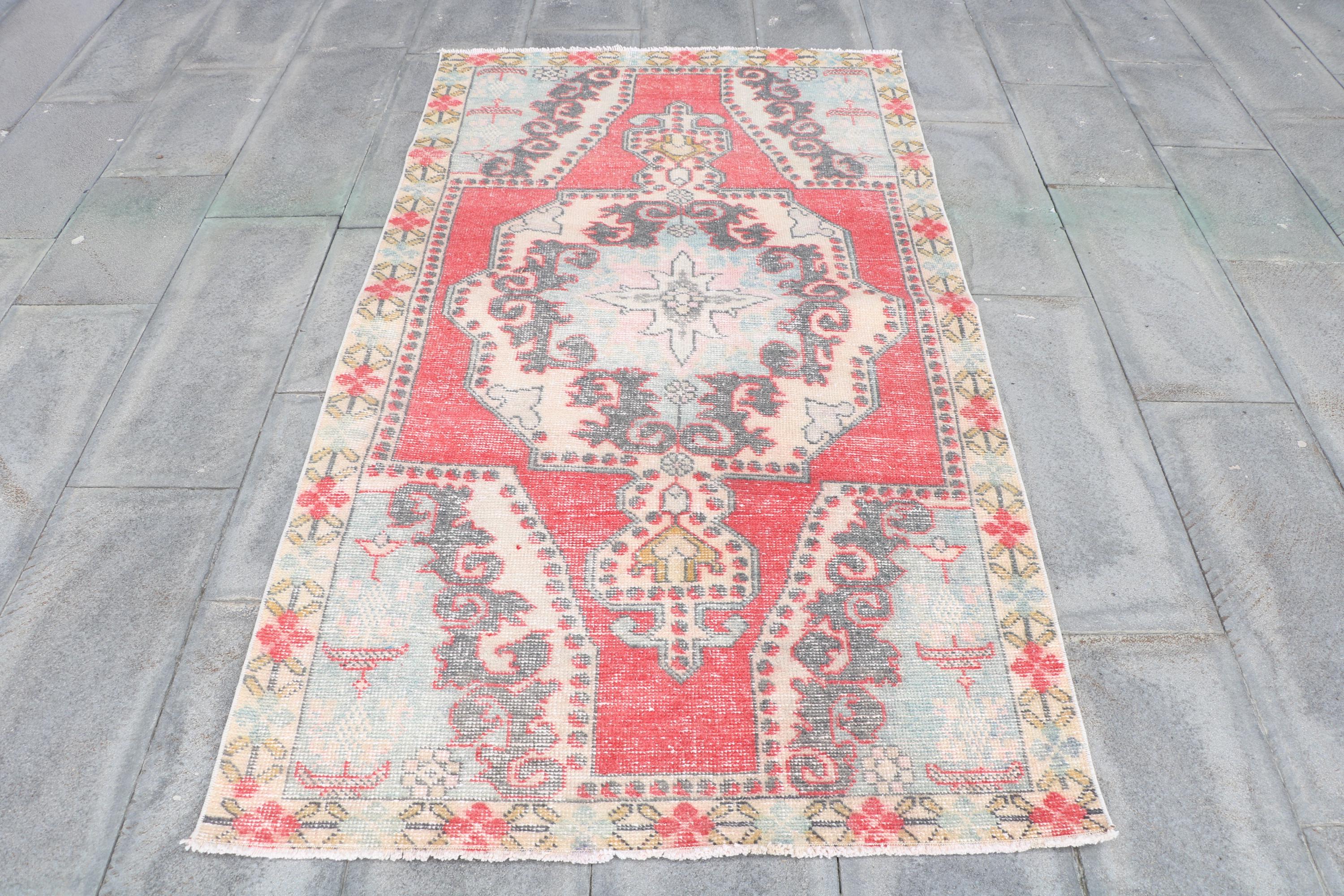 専用　アヴァノス くすみイエローベージュ　ブルーグレー　トルコヴィンテージラグ Avanos rug - Etsy 日本