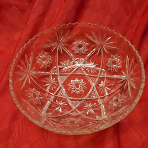 Star Of David Scalloped Serving Salad Bowl 11&quot; Anchor Hocking EAPC Prescut