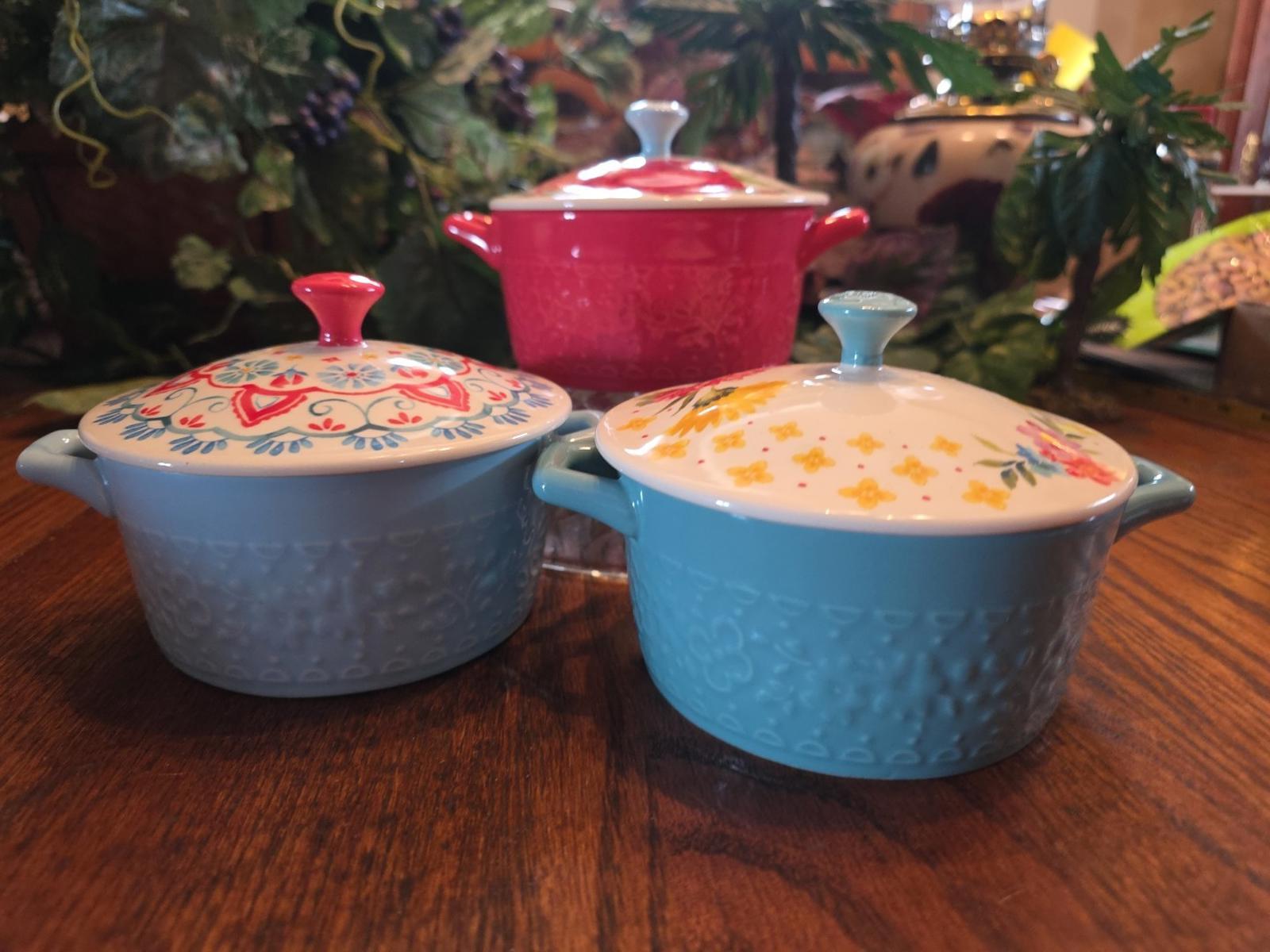 Lot De 4 Mini Casseroles Avec Couvercle The Pioneer Woman, 6,25 Pouces, Fleuries (neuves)