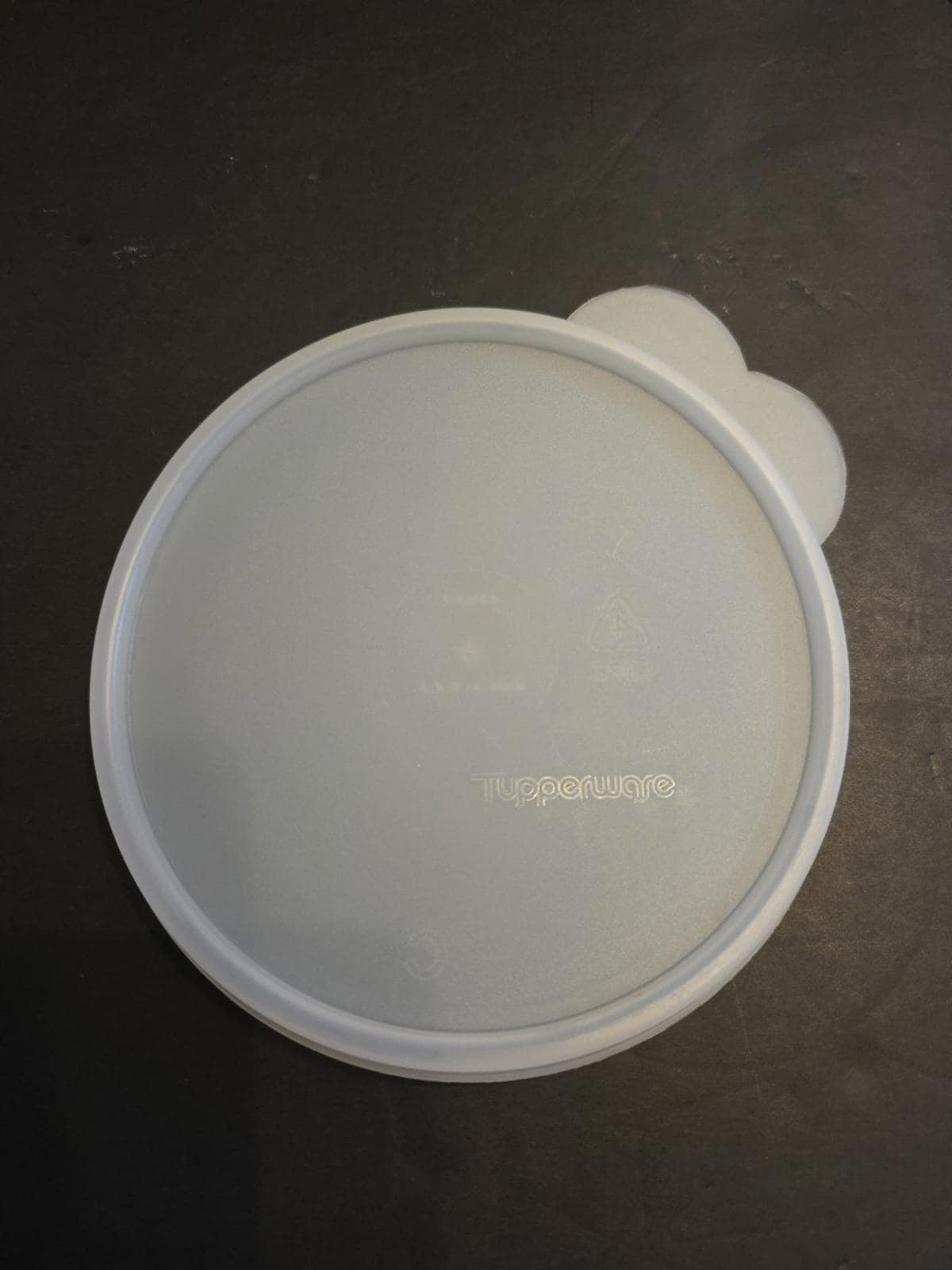 Tupperware 6 in lid - Etsy 日本