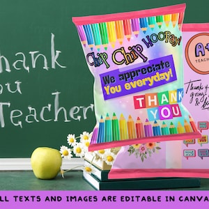 以下が含まれることがあります： カラフルな鉛筆と「チップチップホoray！私たちはあなたを毎日感謝しています！ありがとう」と「A+先生！あなたの努力に感謝します」というテキストが書かれたピンクとパープルのチップ袋2つ。