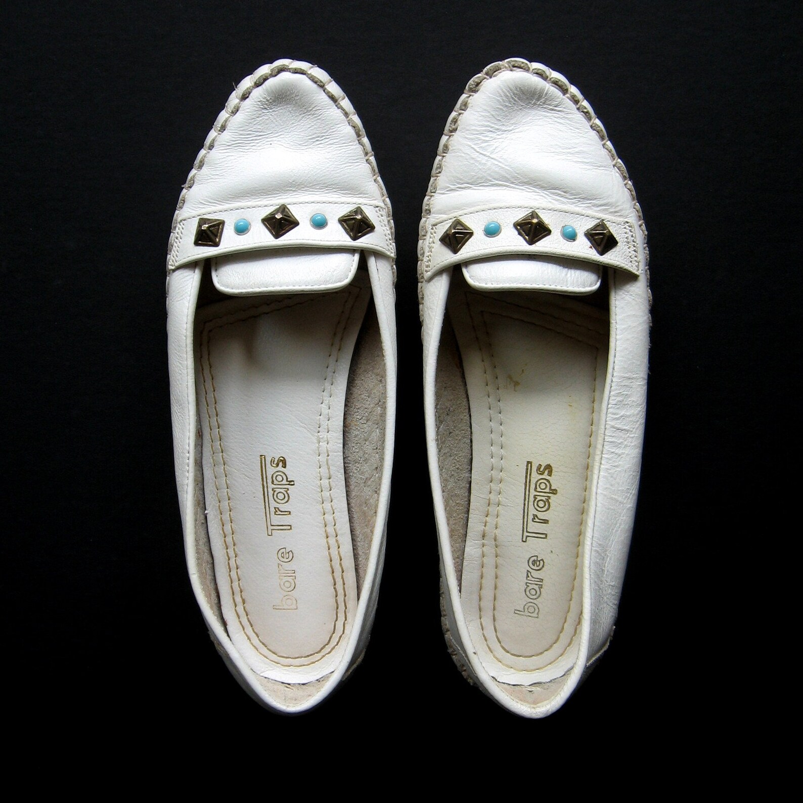 Vintage Shoes Bare Traps Slip on moccasins White leather