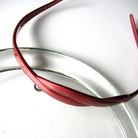 Vintage Headband - Plastic Headband - Maroon headb