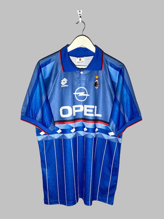 Vintage Lotto AC Milan 1995 1996 Fourth Football Shirt