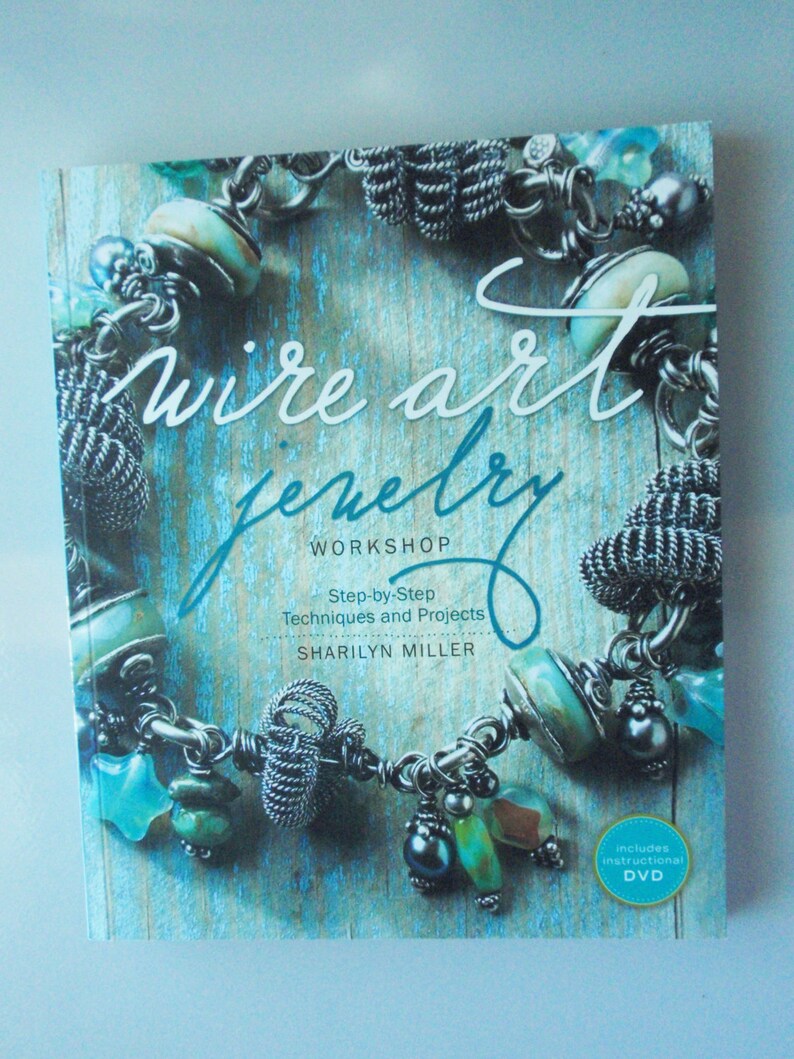 Instruction Bookwire Art Jewelry Dvd 160 Pages Measures 10 X 85 Easy To Follow Instructions Make Current Popular Designs Sale - 