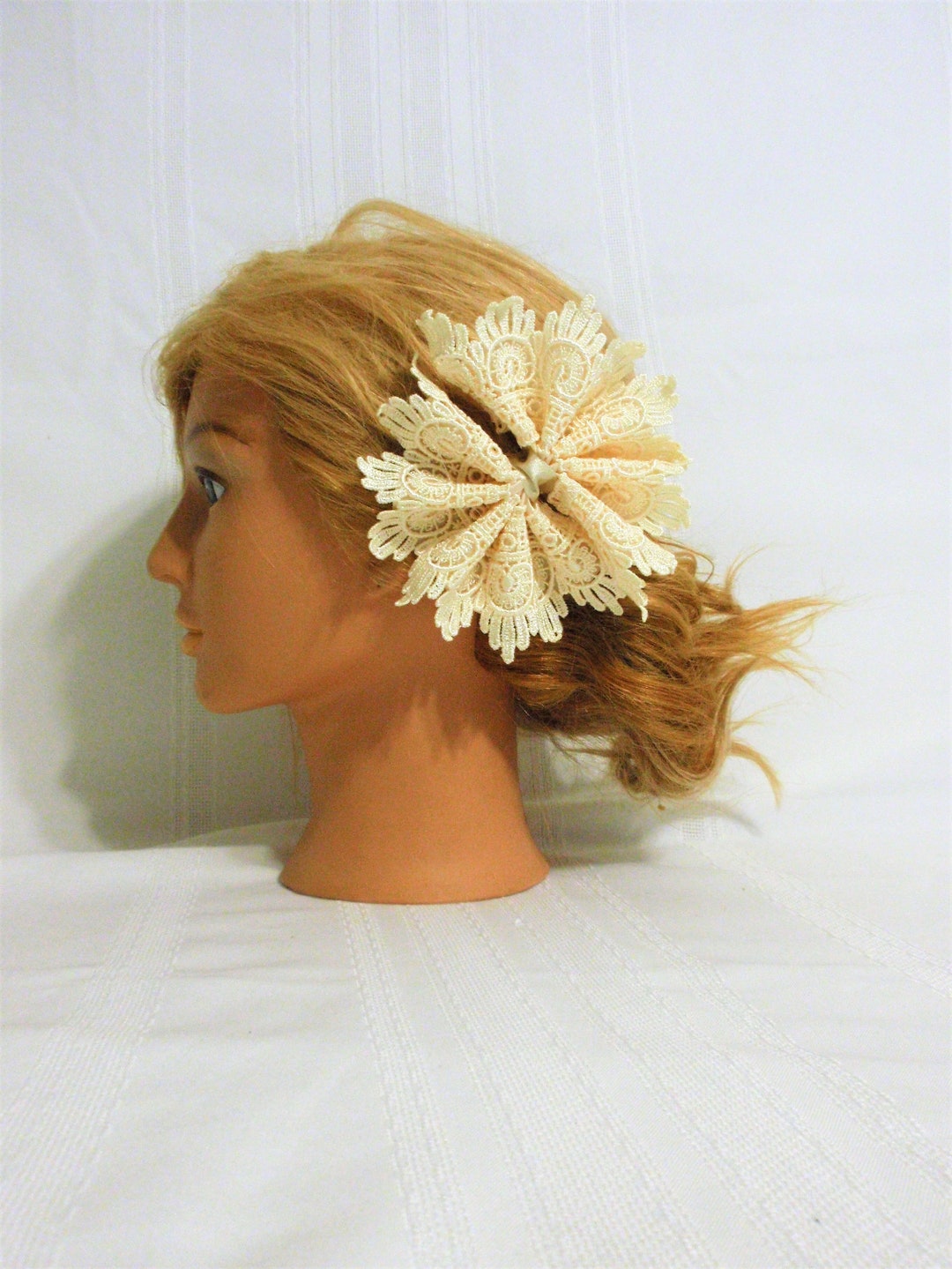 Lace Hairbows'/ruffled Lace Bow /clip on Hair Bow/vintage Lace Hairbow