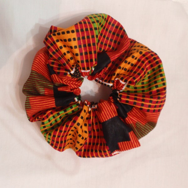 African Kente Hair Scrunchy/Ethnic Kente fabric / Kwanza Gift/Large Fluffy 5 " across/, Tribal Hair tie/ Scrunchie for all types of hair