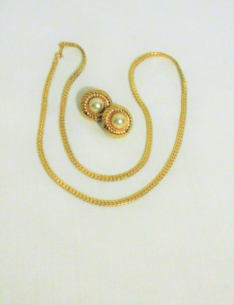 Long Gold Brass necklace, earring, chain bracelet set/Length Pearl gold earrings Vintage Estate jewelry/ Mothers Day gift. Gift for her image 3