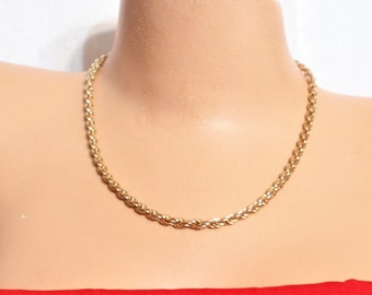 Joan Rivers Classy Vintage rope necklace ,Thick Trendy heavy, bright  gold tone ,length 18 inches X 7 mm . Statement jewelry .Unisex gift