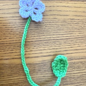 Flower bookmark, crochet flower bookmark handmade, book lover gift, crochet book mark